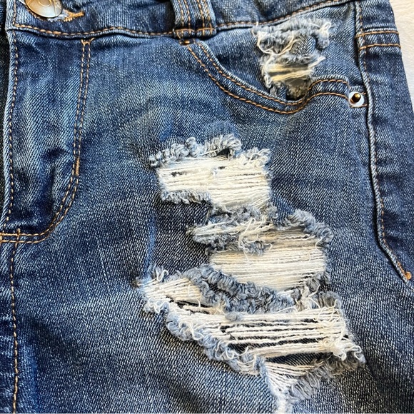 Blue Spice High Rise Rolled Denim Shorts - Picture 4 of 5